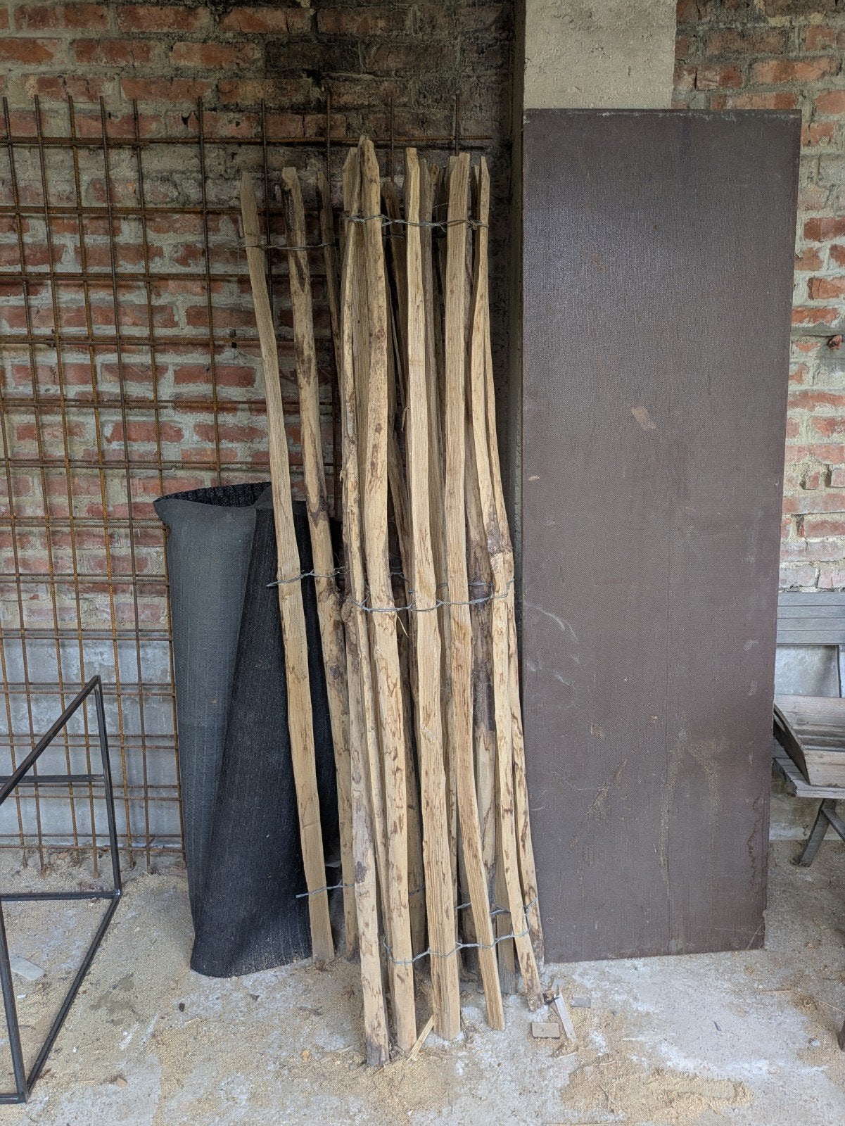 Frans Kastanje houten hek 2 meter hoogte 1.4 m lengte., Enlèvement