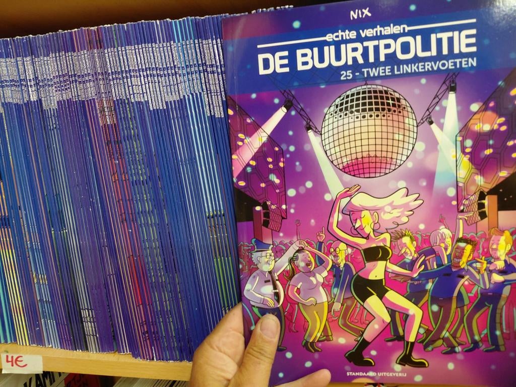 De buurtpolitie de ganse reeks of per stuk nieuwe strips