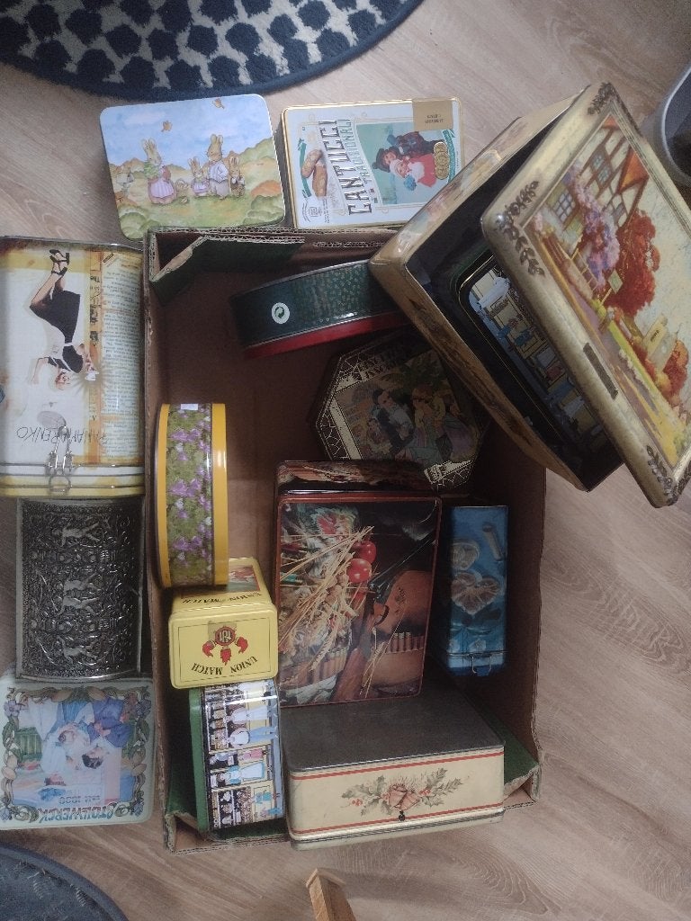 Oude en nieuwere blikken dozen, Verzamelen, Blikken, Ophalen, Gebruikt, Overige, Overige merken