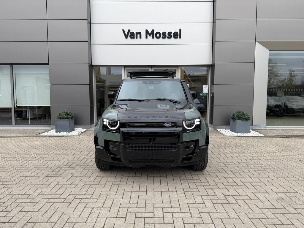Land Rover Defender 110 D350 Trophy Edition - Keswick Green, Auto's, Automaat, Zwart, 2506 kg, Overige brandstoffen