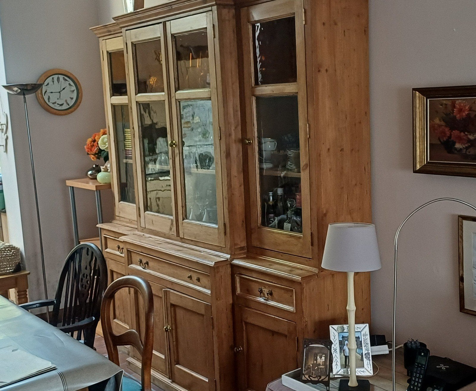 Armoire de buffet., Enlèvement
