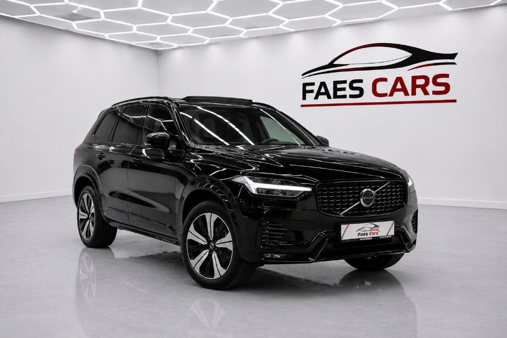 volvo xc60 t8 awd plus dark uitvoering, Auto's, Automaat, Zwart, Leder, Bedrijf