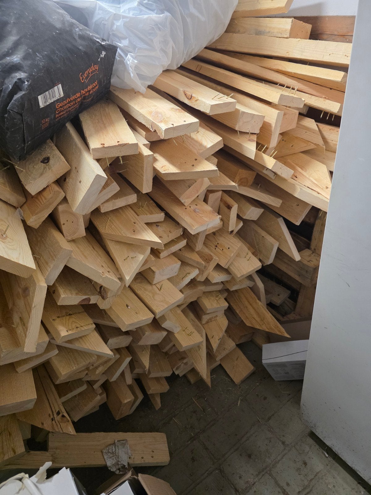 gratis plankenhout, Ophalen
