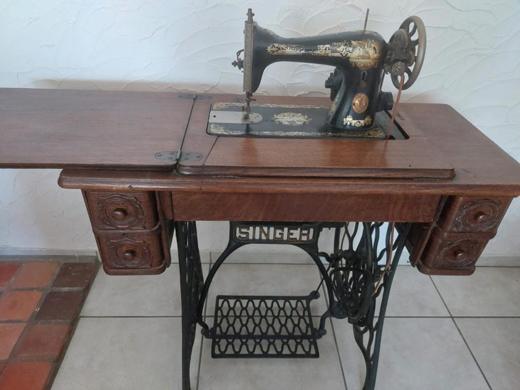 Singer naaimachine, Enlèvement
