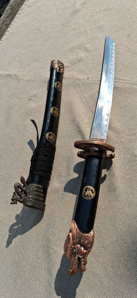 sabre japonais pointu ou katana à tête de loup, Enlèvement ou Envoi, Armée de terre, Épée ou sabre