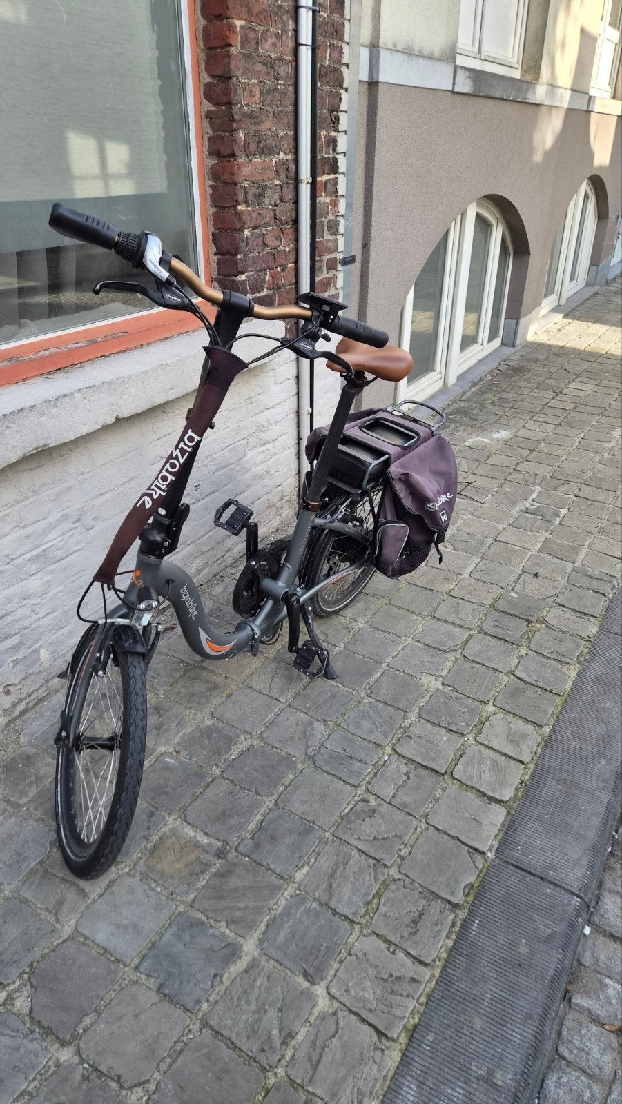 bizobike miesty bello 2, Fietsen en Brommers, Ophalen of Verzenden, Zo goed als nieuw, Overige merken