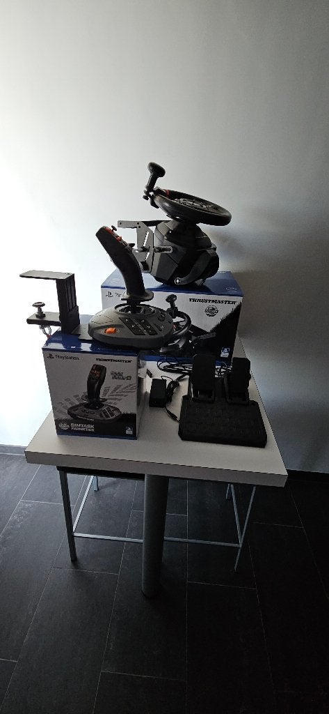 steeringkit T128, farmstick pc, ps5 thrustmaster, Ophalen, Zo goed als nieuw