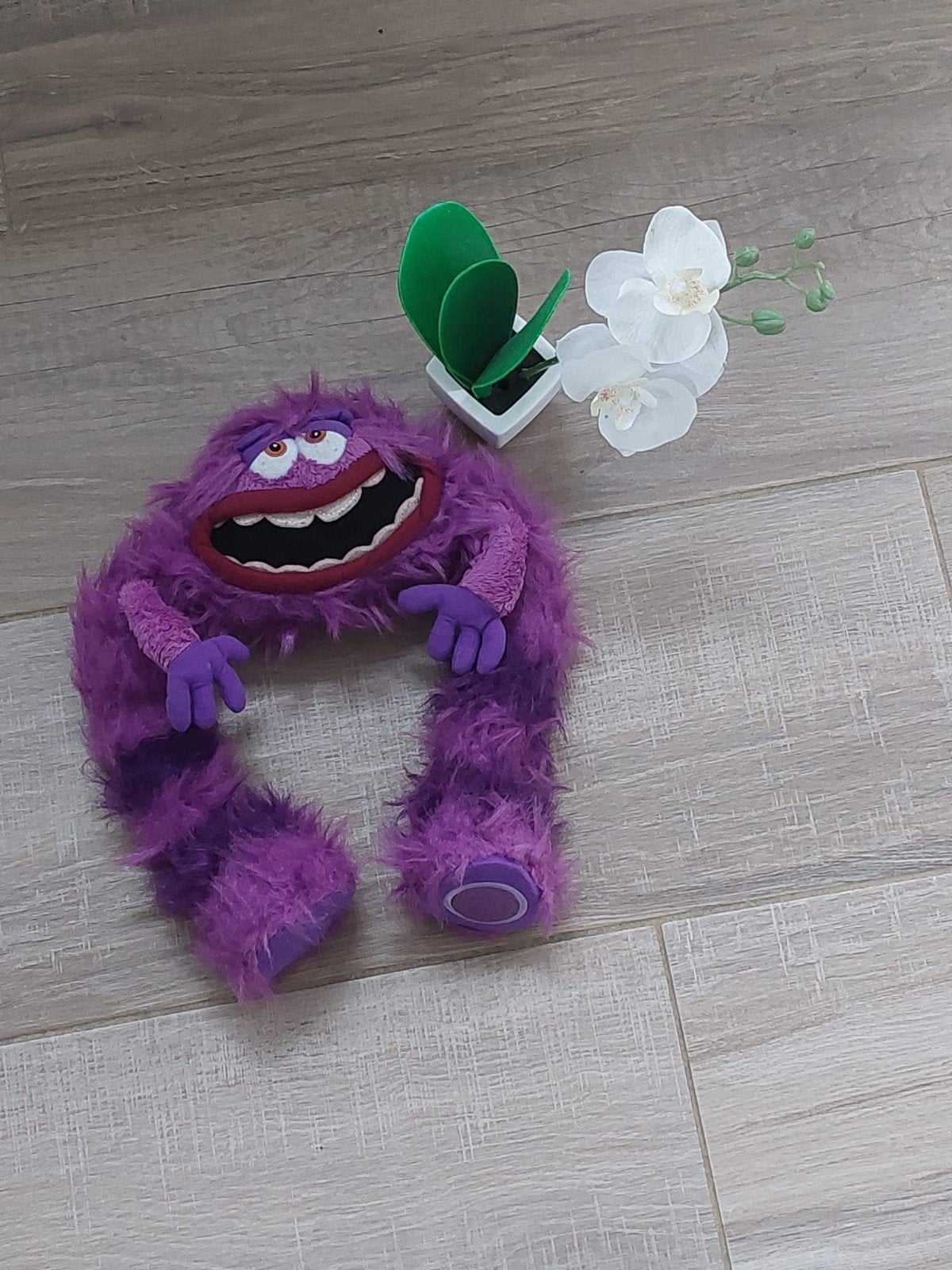 monster, Ophalen