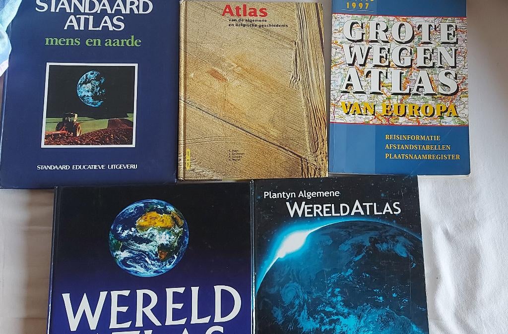 Atlassen allerhande, Ophalen, Wereld