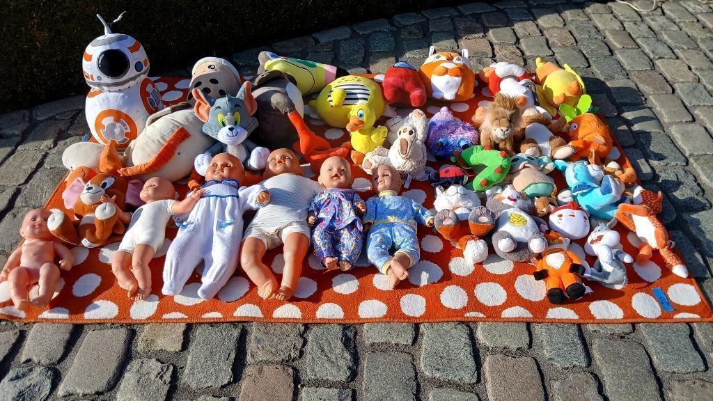 knuffels en poppen-perfecte staat, Enlèvement