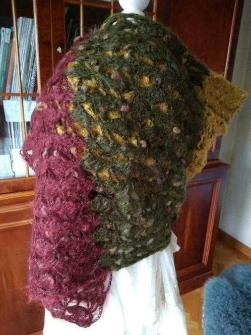 Prachtige stola of brede warme sjaal in herfsttinten  -, Kleding | Dames, Mutsen, Sjaals en Handschoenen, Ophalen, Sjaal