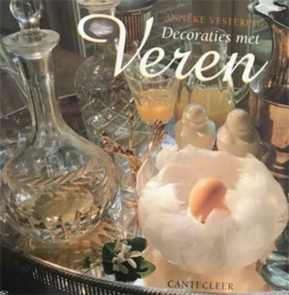 Decoraties met veren, Enlèvement ou Envoi, Utilisé