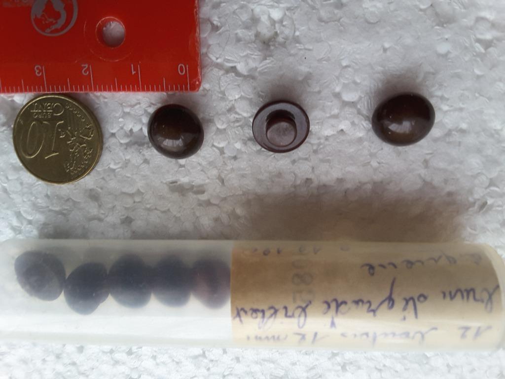 kleine knoopjes 12 mm halve bol bruin verloop met schacht B1, Ophalen of Verzenden, Nieuw, Knoop of Knopen