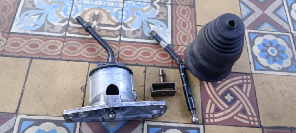 Porsche 911 type 915 versnellingspook, Ophalen, Gebruikt, Porsche