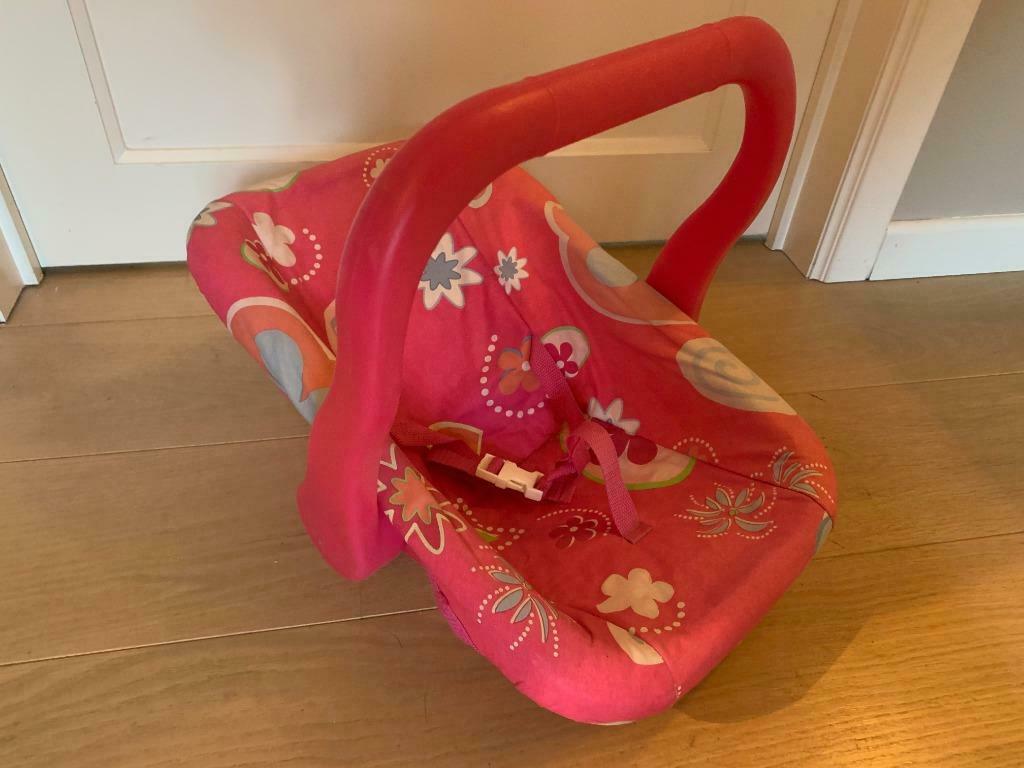 Roze Poppen maxi cosi, Kinderen en Baby's, Speelgoed | Poppen, Ophalen, Zo goed als nieuw, Babypop