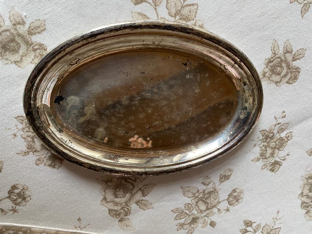Petit plateau ovale argenté vintage d'avant 1960 15cm, Envoi