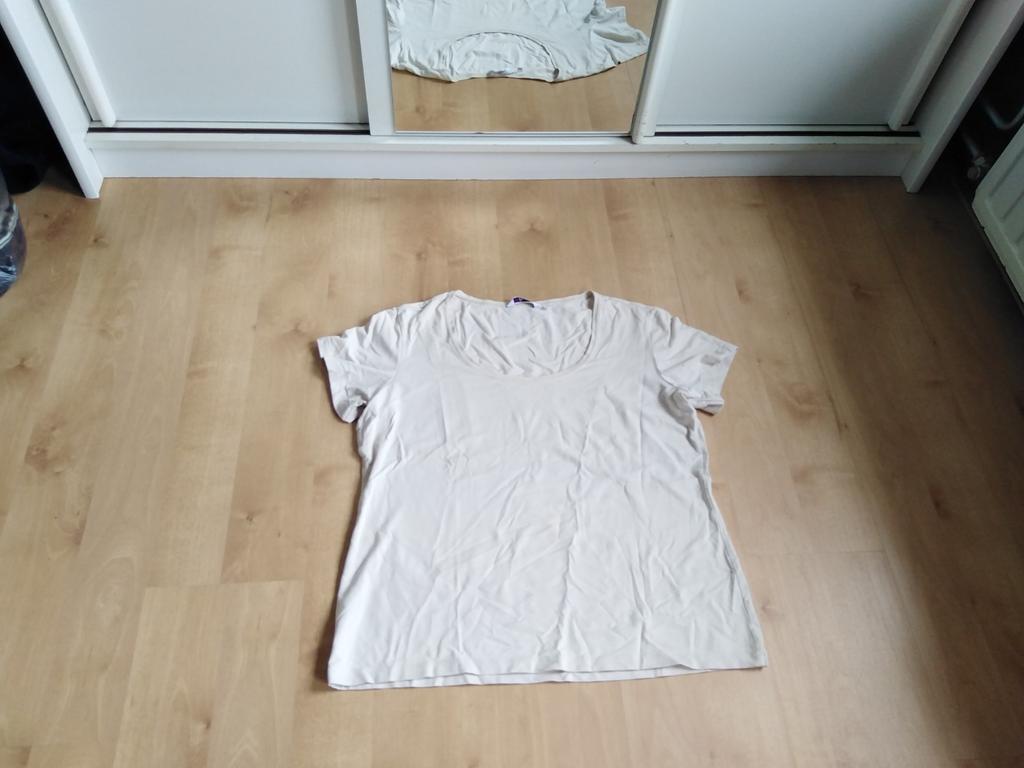 Beige T-shirt miss etam, Miss etam, Manches courtes, Taille 46/48 (XL) ou plus grande, Enlèvement ou Envoi