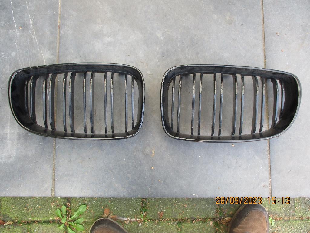 2 BMW grill nieren, Auto-onderdelen, Ophalen of Verzenden, BMW, Motorkap