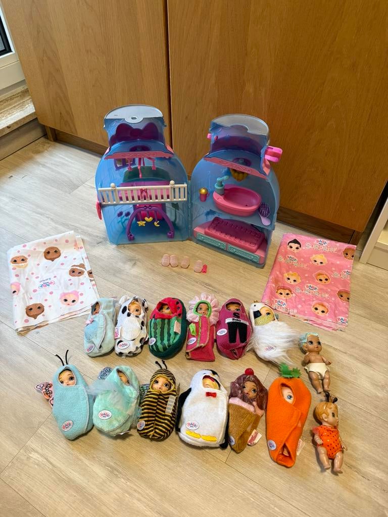 Baby Born Surprise Papfles huis + popjes, Kinderen en Baby's, Ophalen of Verzenden, Zo goed als nieuw
