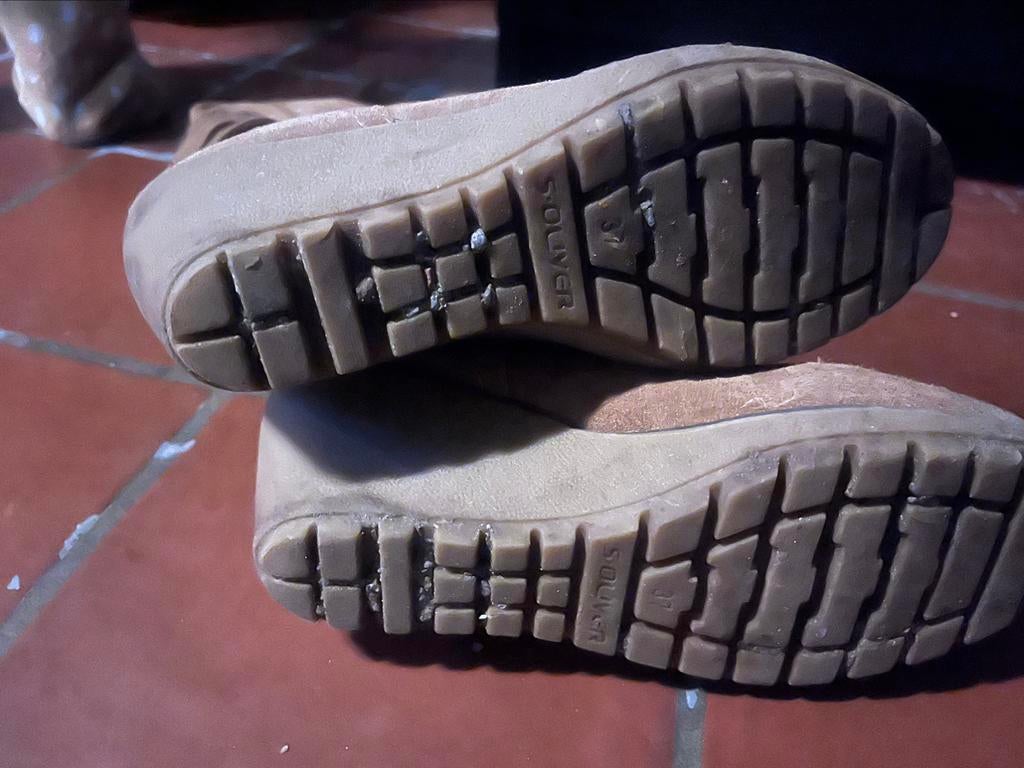 Laarzen met veters, Kleding | Dames, Schoenen, Ophalen, Hoge laarzen, Beige, Zo goed als nieuw