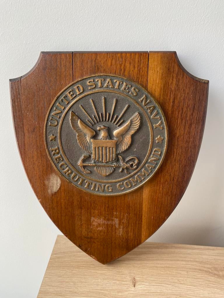 Amerikaanse militaria marine: houten schild metalen plaatje, Collections, Enlèvement ou Envoi, Marine