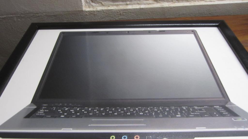 PLATEAU - SUPPORT GENOUX PC PORTABLE, Informatique & Logiciels, Enlèvement ou Envoi, Comme neuf