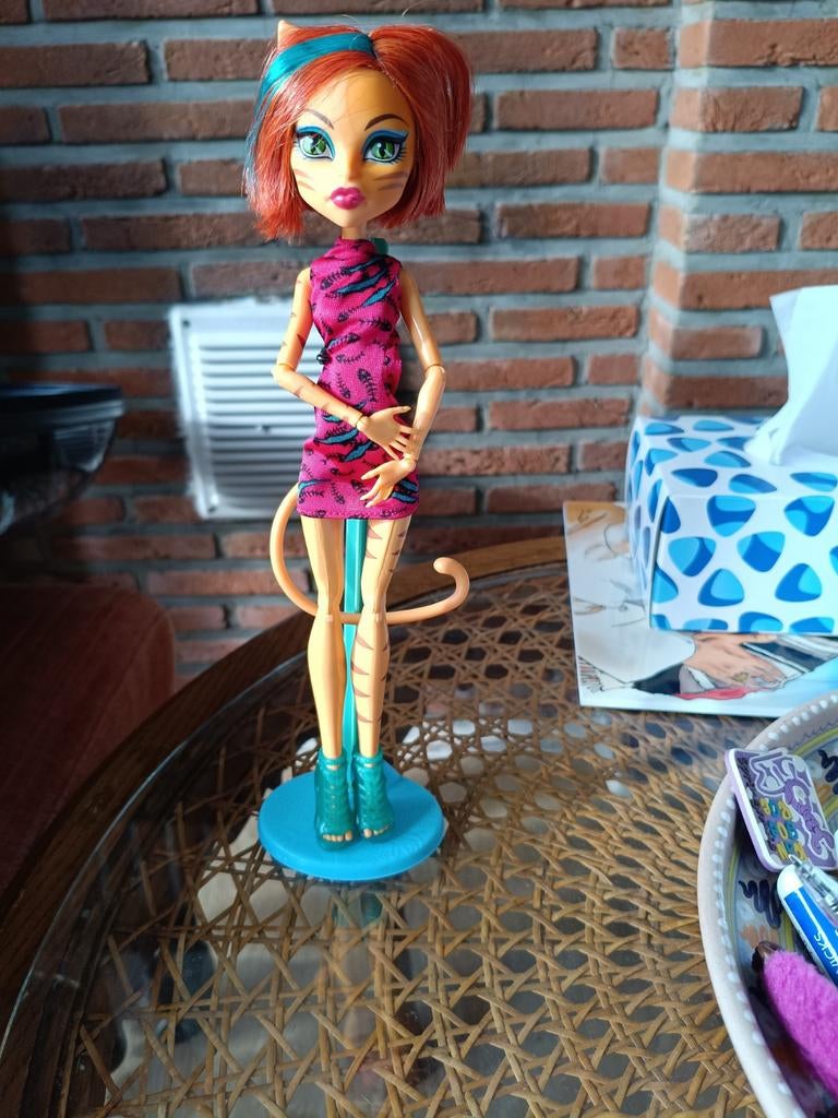Monster high 12, Enlèvement ou Envoi, Comme neuf