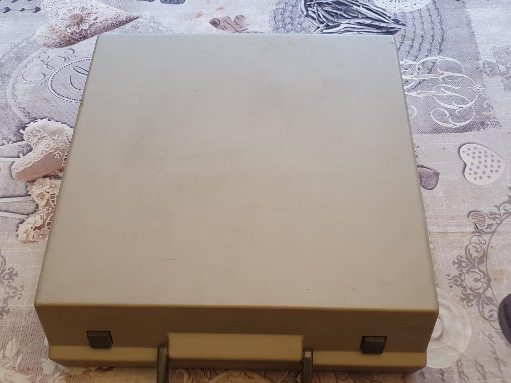 Machine à écrire – Olivetti Tropical – Vintage - Année 70/80, Enlèvement ou Envoi, Comme neuf