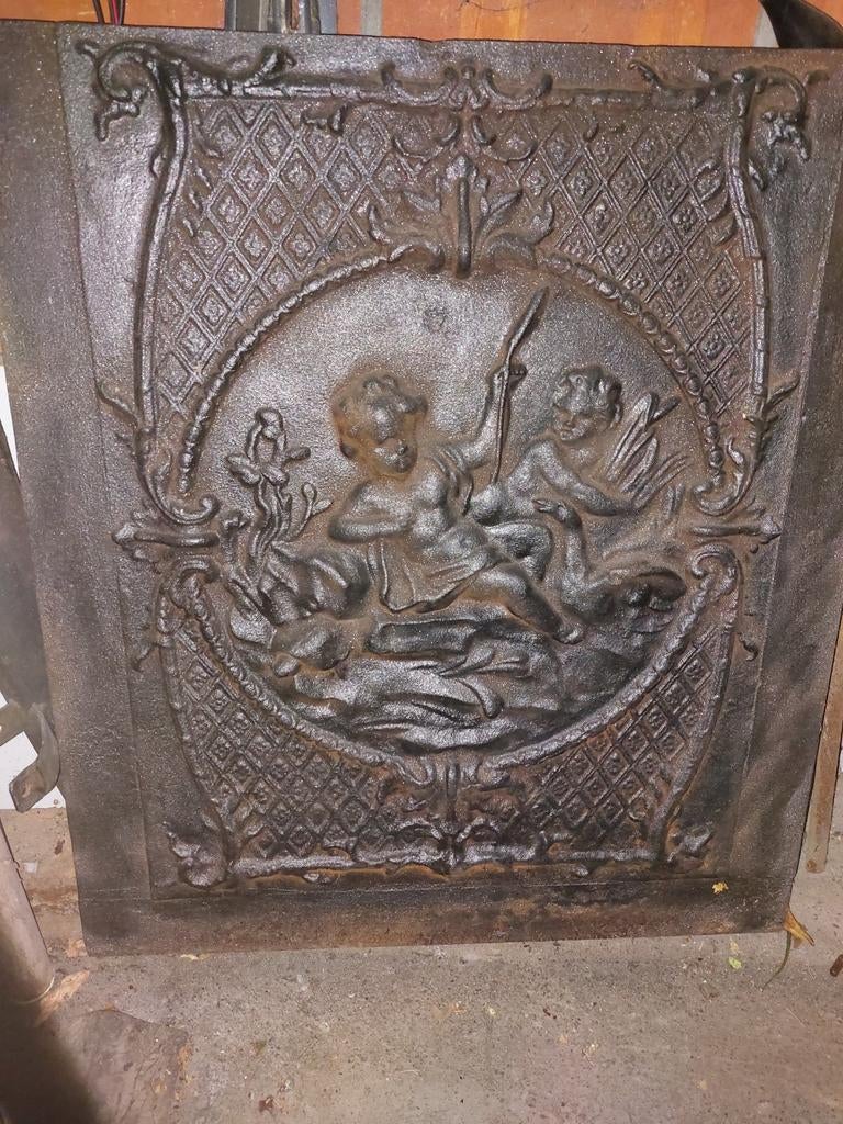 Haardplaat gietijzeren afmetingen 75/64 cm, Ophalen