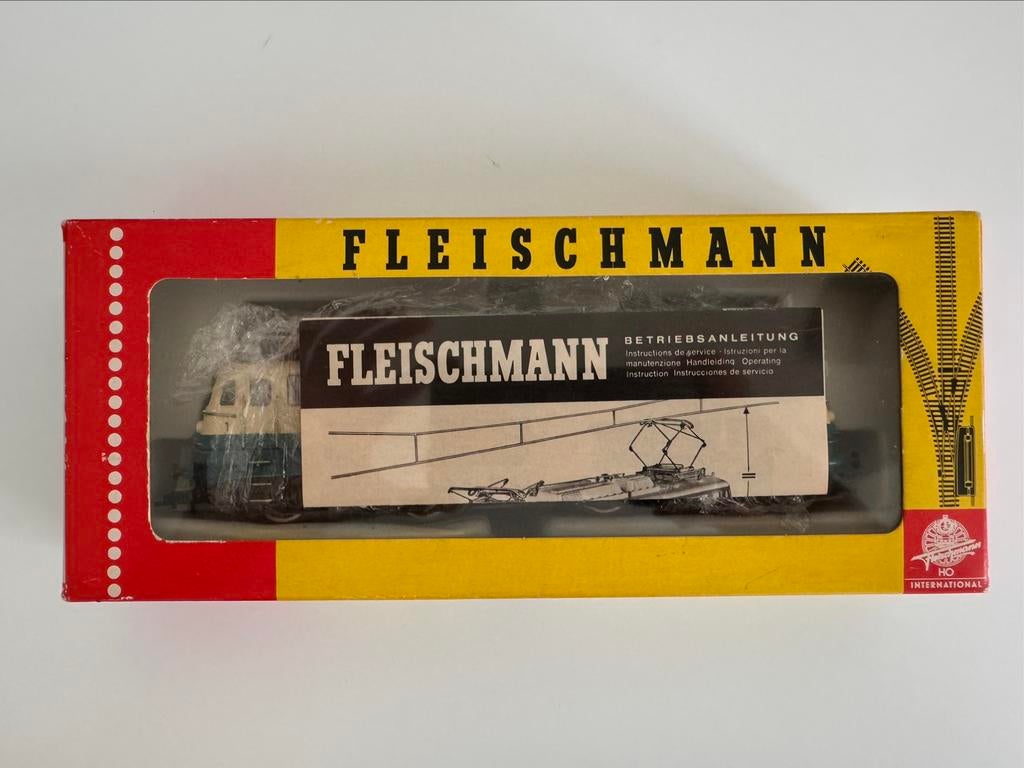 Fleischmann 4338 - elektrische locomotief, Hobby en Vrije tijd, Fleischmann, Ophalen of Verzenden, Zo goed als nieuw, Analoog