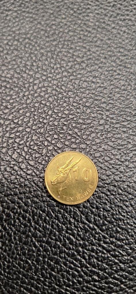 2##    Zambia 10 Ngwee 2012, Postzegels en Munten, Munten | Afrika, Ophalen of Verzenden, Zambia