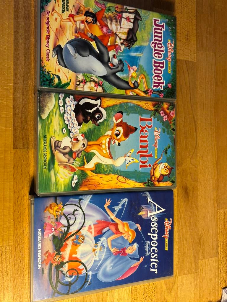 Video’s NL Disney Bambi, Assepoester en Jungle Boek, Cd's en Dvd's, Gebruikt, Tekenfilm, Alle leeftijden, Ophalen of Verzenden