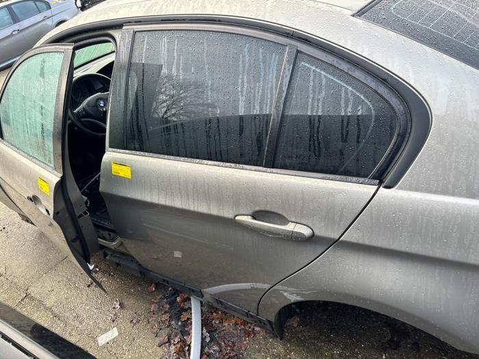 Portière 4portes arrière gauche d'un BMW 3-Serie (A53/8), -, 3 mois de garantie, Utilisé, Porte
