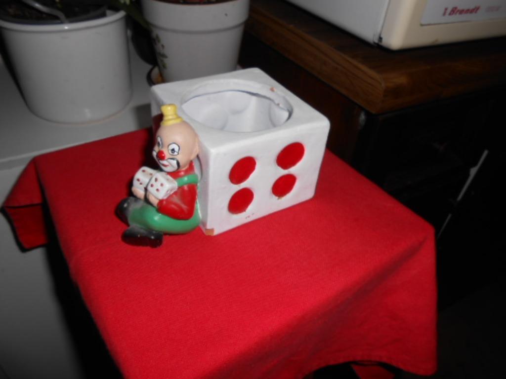 dobbelsteen en clown bloempot steen potloodhouder, Tuin en Terras, Steen, Gebruikt, Vierkant, Binnen
