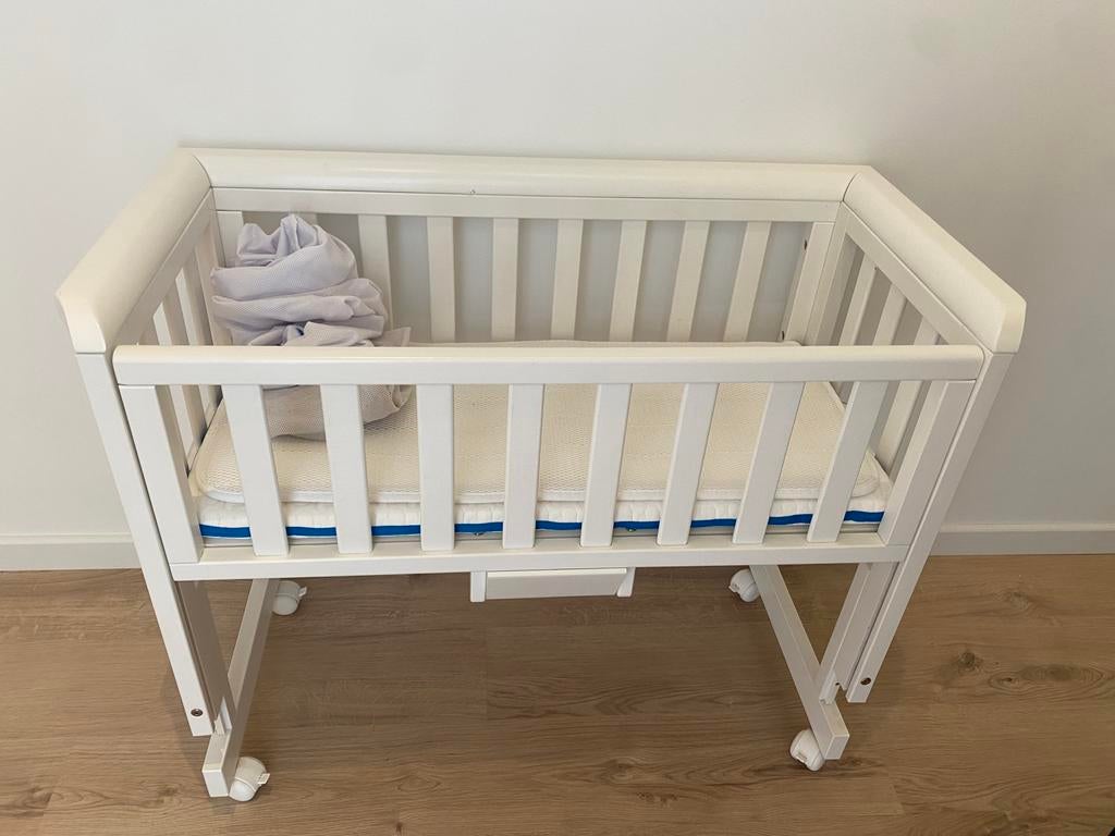 Co-sleeper Troll met matras aerosleep, topper en hoeslakens, Kinderen en Baby's, Babywiegjes en Ledikanten, Gebruikt, Wieg, Ophalen
