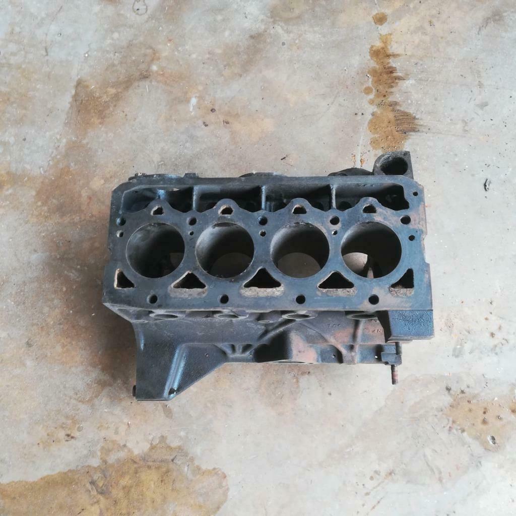Fiat 1300 motorblok type 116.000, Ophalen of Verzenden, Gebruikt, Fiat