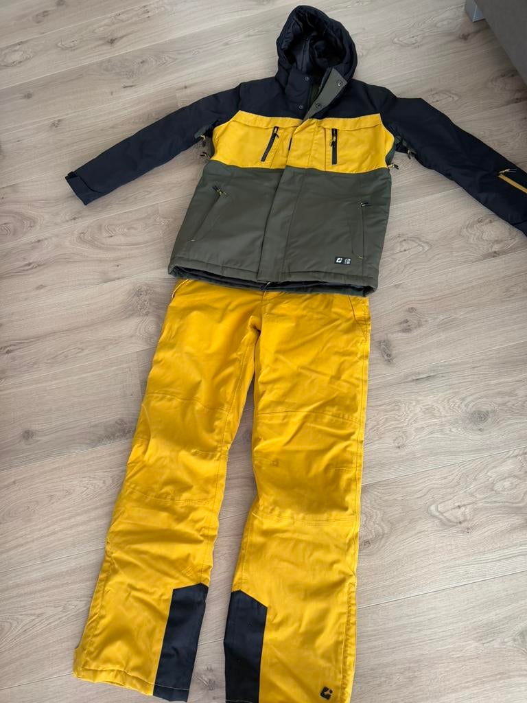 Ski jas en broek Killtec jongen maat 152, Ophalen, Zo goed als nieuw, Broek