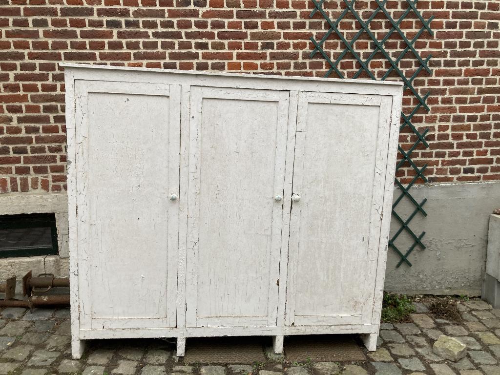 Meubel die moet worden gerestaureerd - weg te geven, Ophalen, Gebruikt
