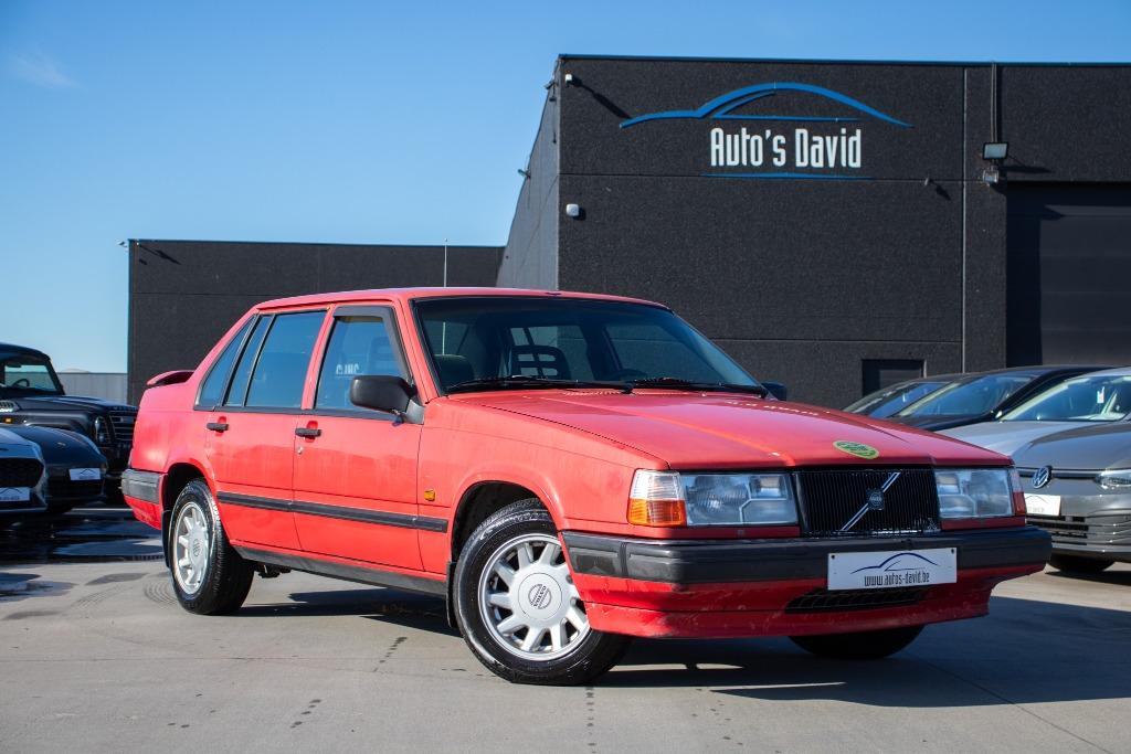 Volvo 940 GL Aut. 2.3i / OLDTIMER / ELEKTR. RAMEN, Auto's, 4 deurs, 4 cilinders, Grijs, 1600 kg