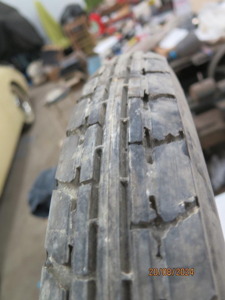 FNPNEU  MOTO 720 x 120 M50 M60 M67, Envoi
