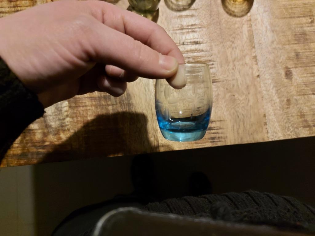 6 antieke gekleurde shot glaasjes, Ophalen of Verzenden