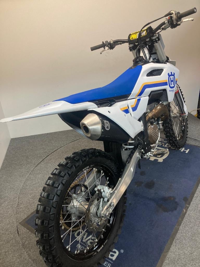 Husqvarna FC 250 MY'24 réf. LS 3250, Entreprise, Moto de cross, 1 cylindre, 250 cm³