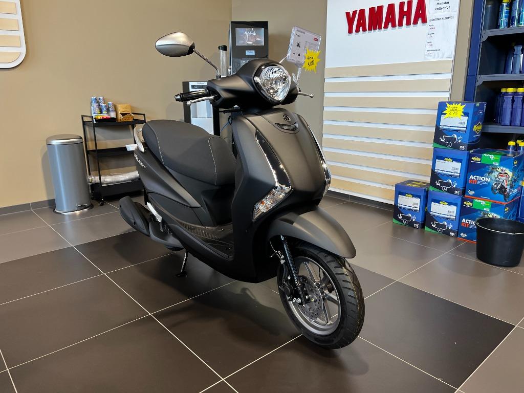 Yamaha D'elight 125 !!stockmodel promo!!, Scooter, Bedrijf, 125 cc, 11 kW of minder
