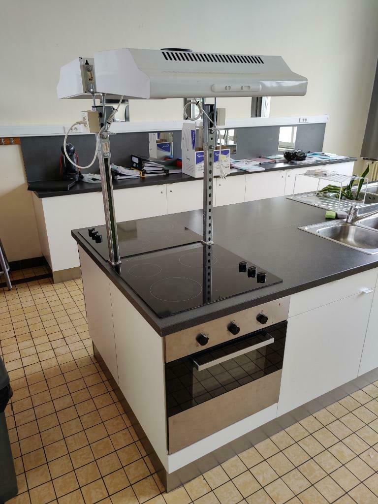 set van dampkamp en kookvuur, Ophalen, Gebruikt
