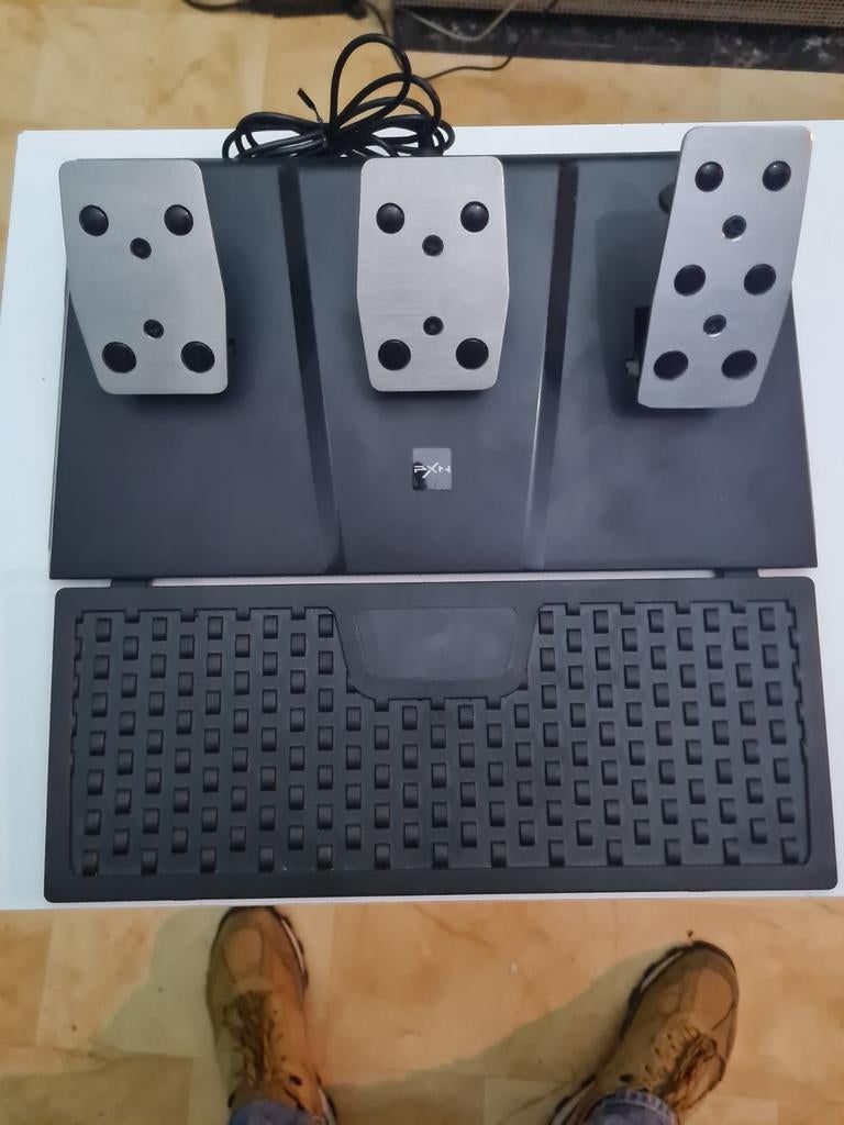 PXN V9 VOLANT COMPLET., Ophalen, Zo goed als nieuw