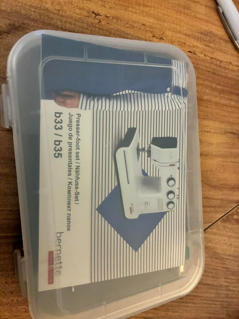 Bernette voetenset NP € 50, Ophalen of Verzenden, Nieuw, Naaimachine, Bernina