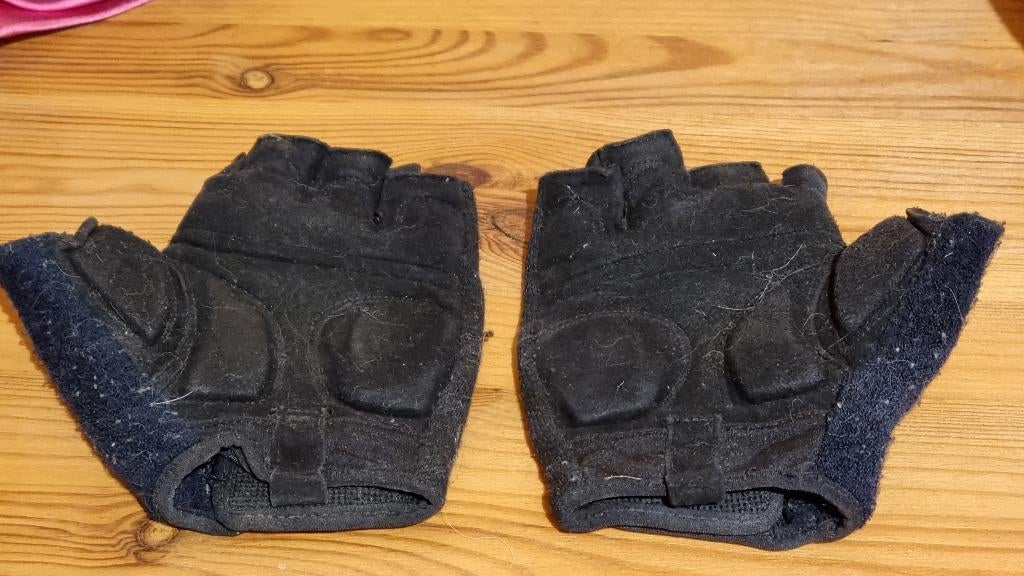 2 paires Gants vélo Cannondale, Femmes, Gants, Enlèvement ou Envoi, Comme neuf