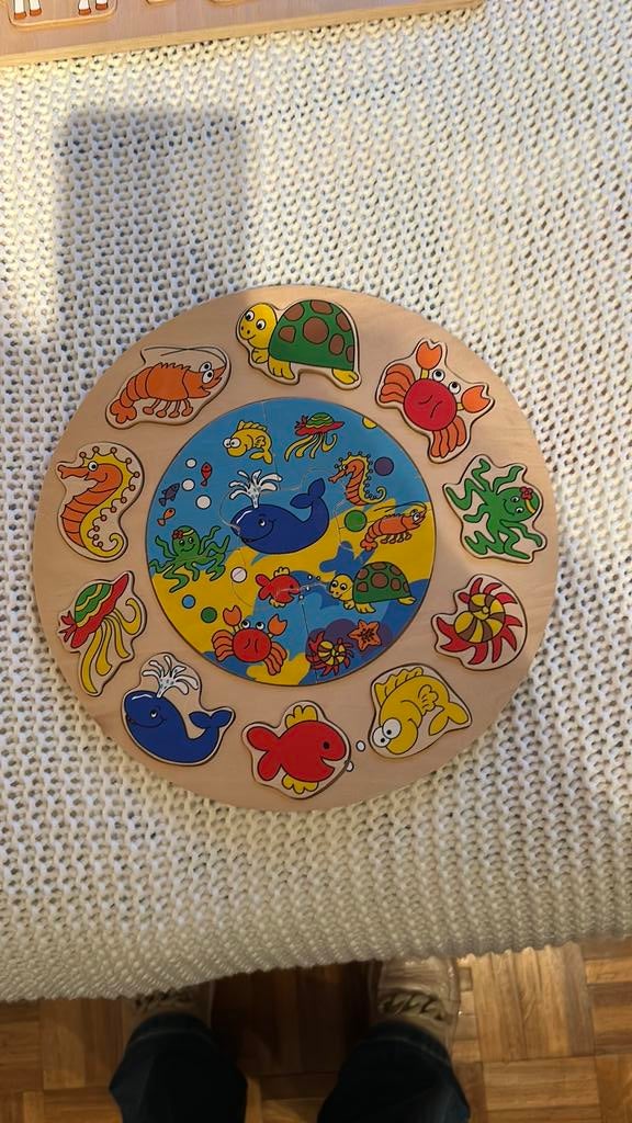 Drie houten puzzels, Enlèvement