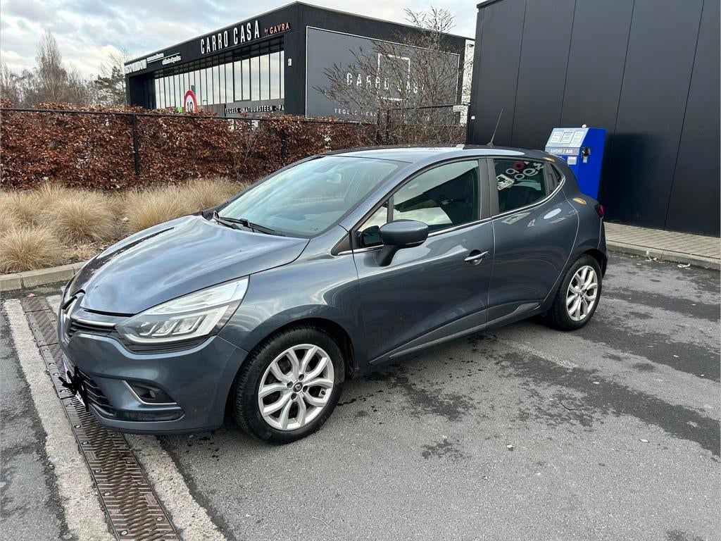 Renault Clio R 2016 - 5RBU0C - 87kW - Benzine - 155.000 km, Auto's, 87 kW, 4 cilinders, 1165 kg, 152 g/km