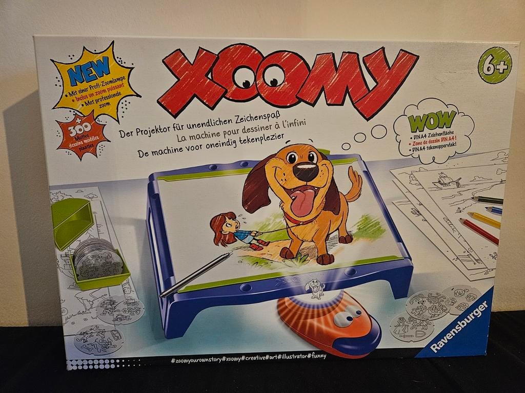 Xoomy - tekenprojector met 72 films - Ravensburger, Kinderen en Baby's, Ophalen, Zo goed als nieuw